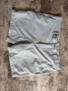 Callaway Light Gray Men's Golf Shorts